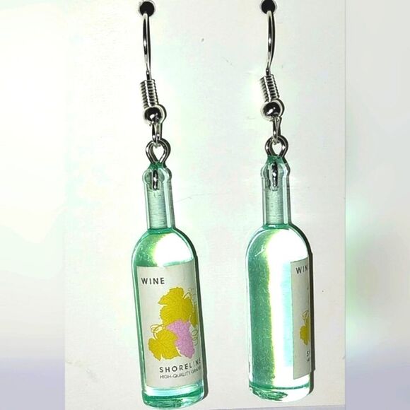 Super cute retro boozy resin earring - Picture 1 of 4